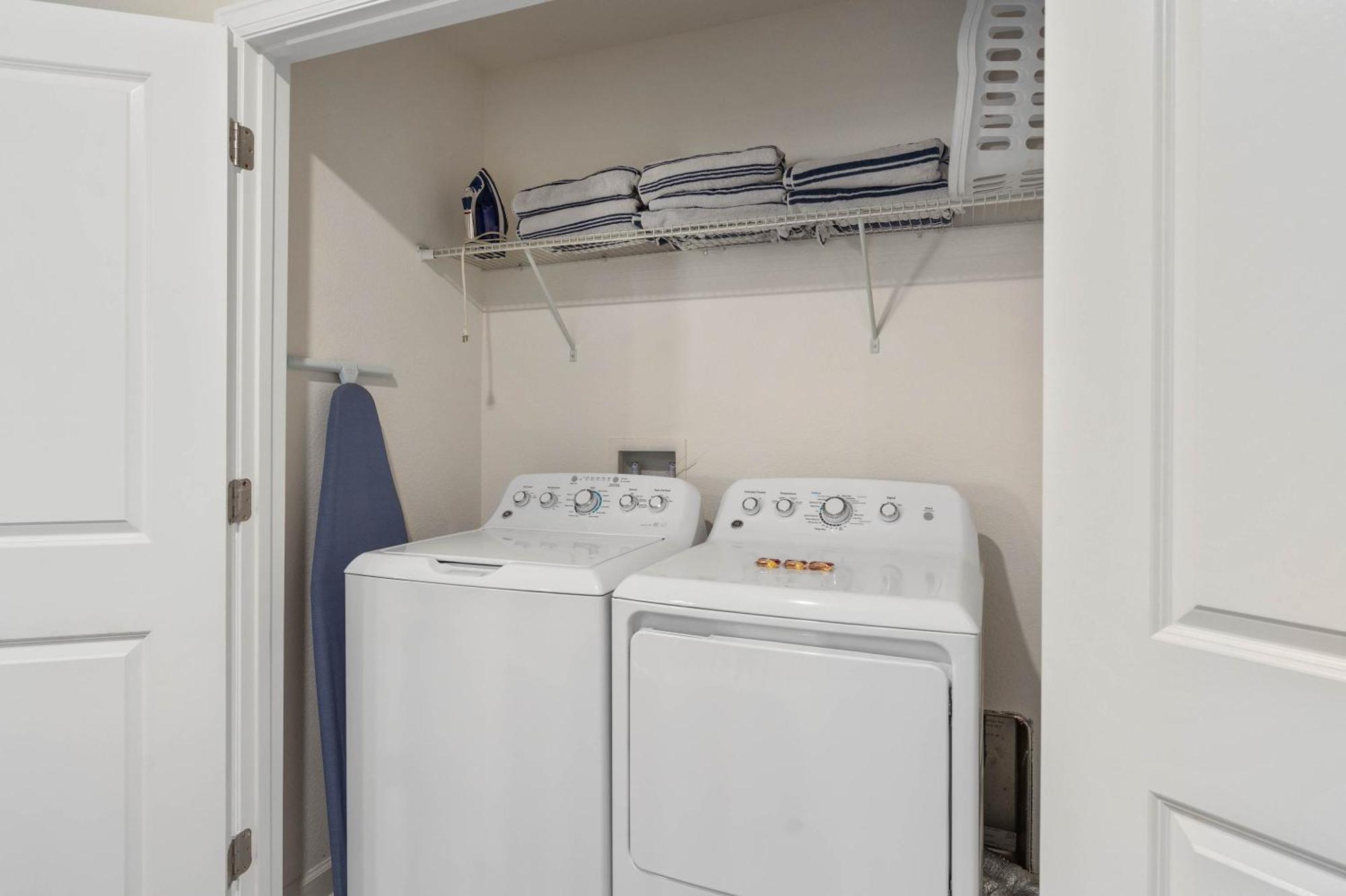 Holiday home 8 Bedroom Inside The In Orlando! Kissimmee