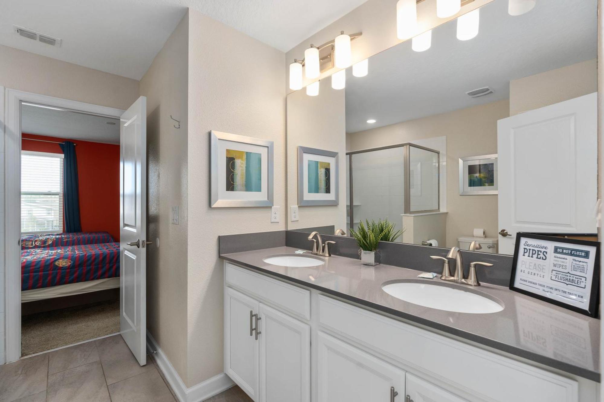 Holiday home 8 Bedroom Inside The In Orlando! *