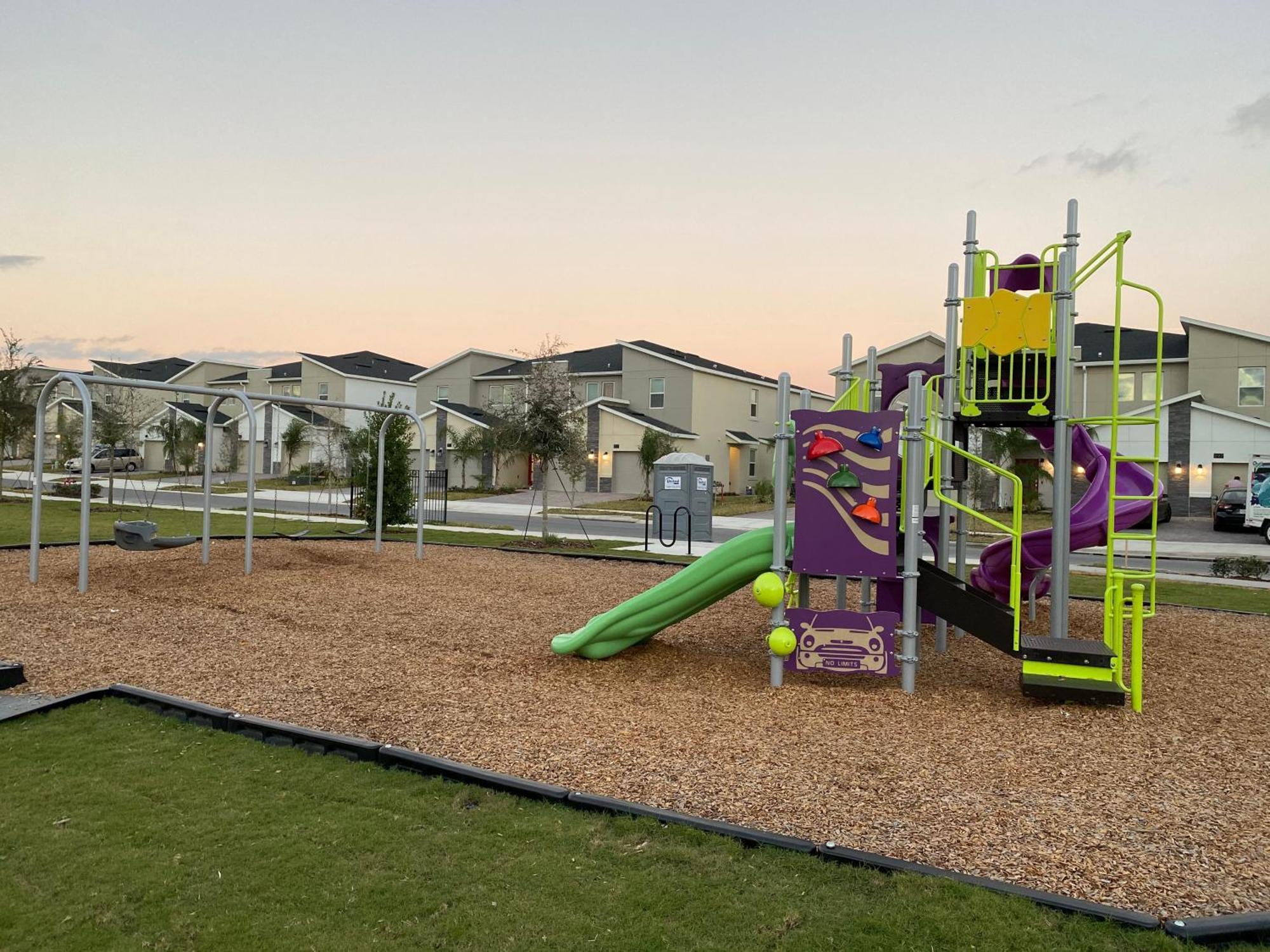 8 Bedroom Inside The In Orlando! * Kissimmee