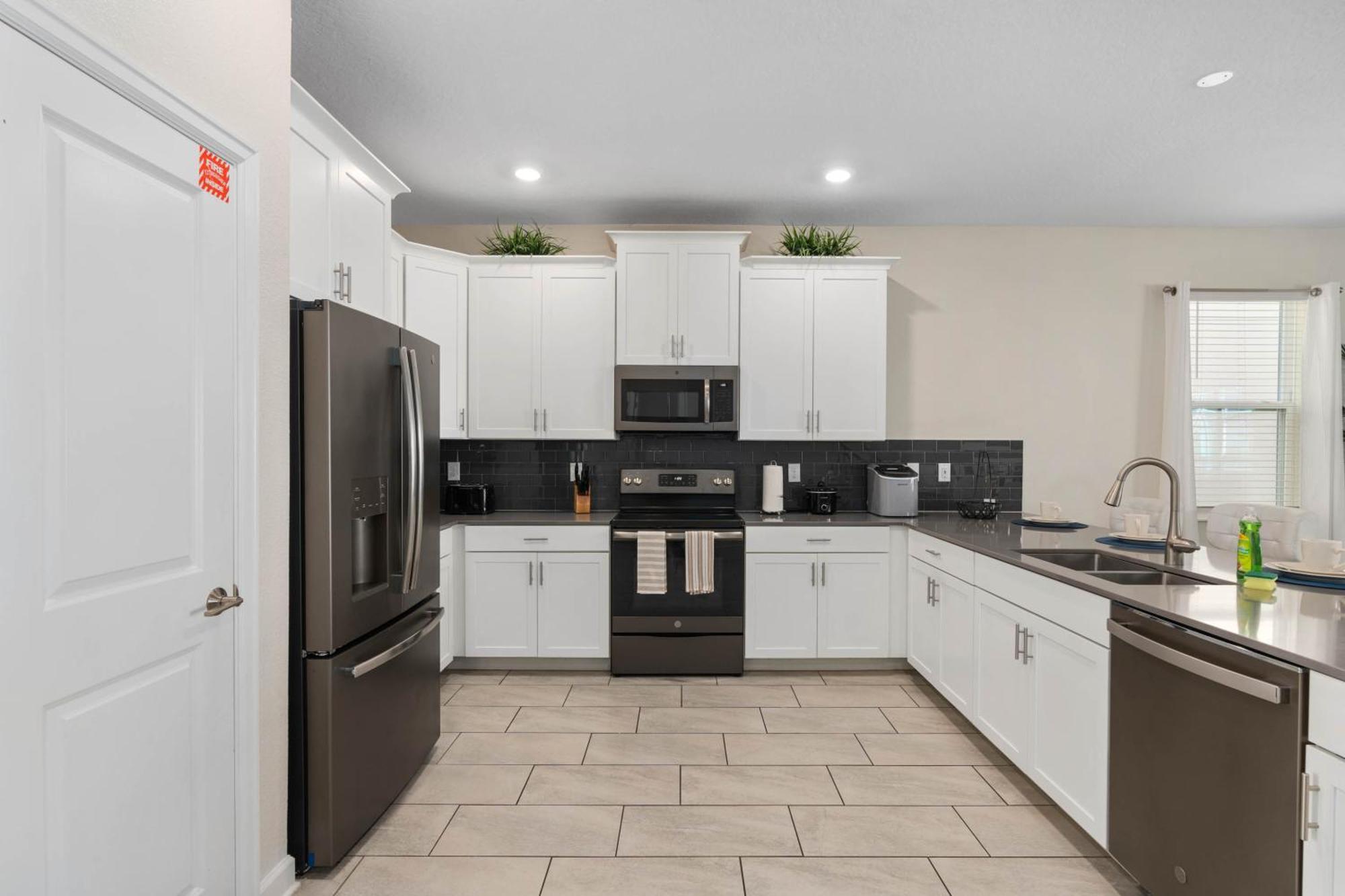 8 Bedroom Inside The In Orlando! Holiday home *
