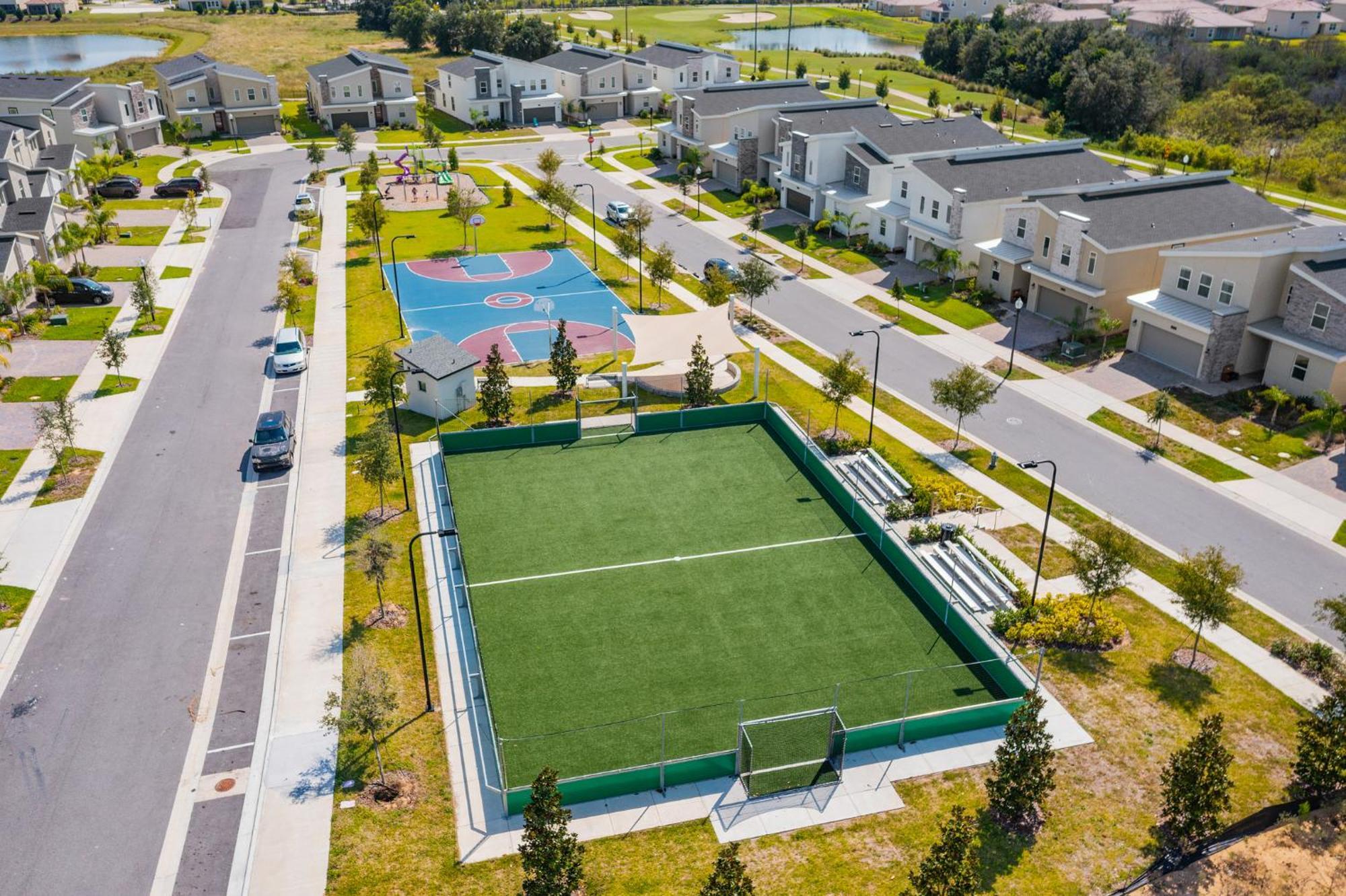 Holiday home 8 Bedroom Inside The In Orlando!