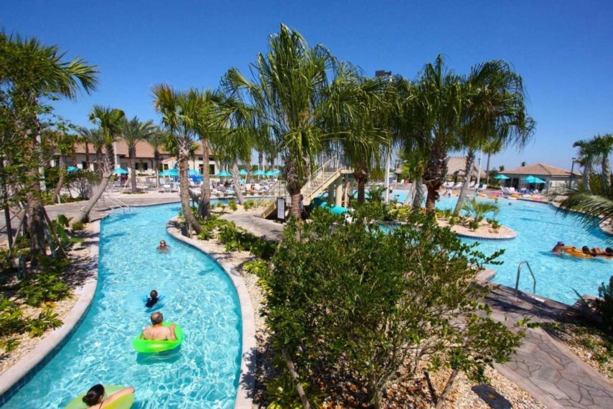 8 Bedroom Inside The In Orlando! Holiday home Kissimmee